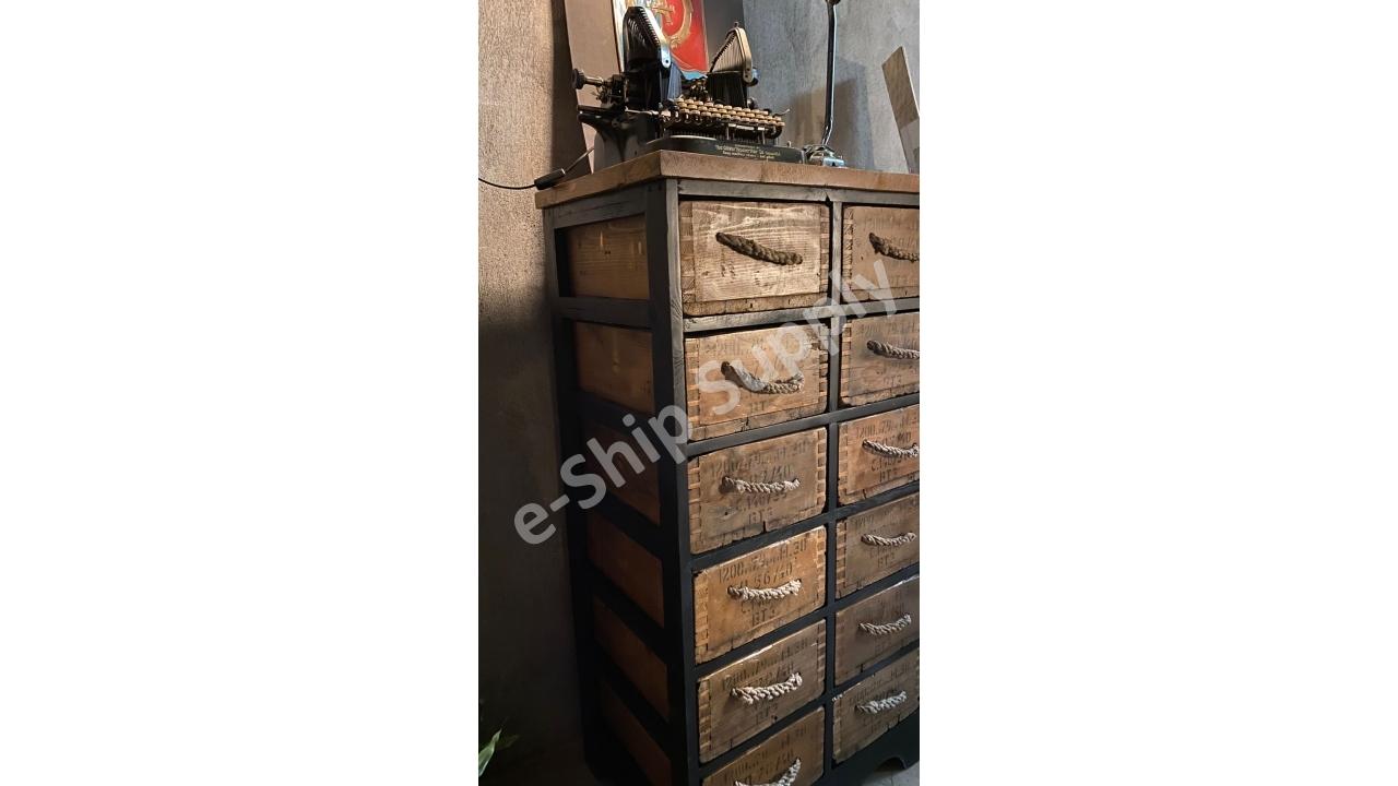 Rus Mühimmat Sandığı Çekmeceli Dolap