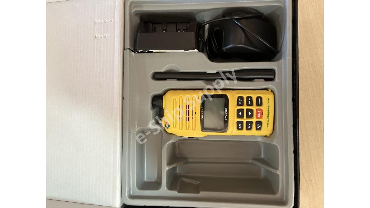 GMDSS VHF Deniz telsizi  2 adet batarya ve mandal yok