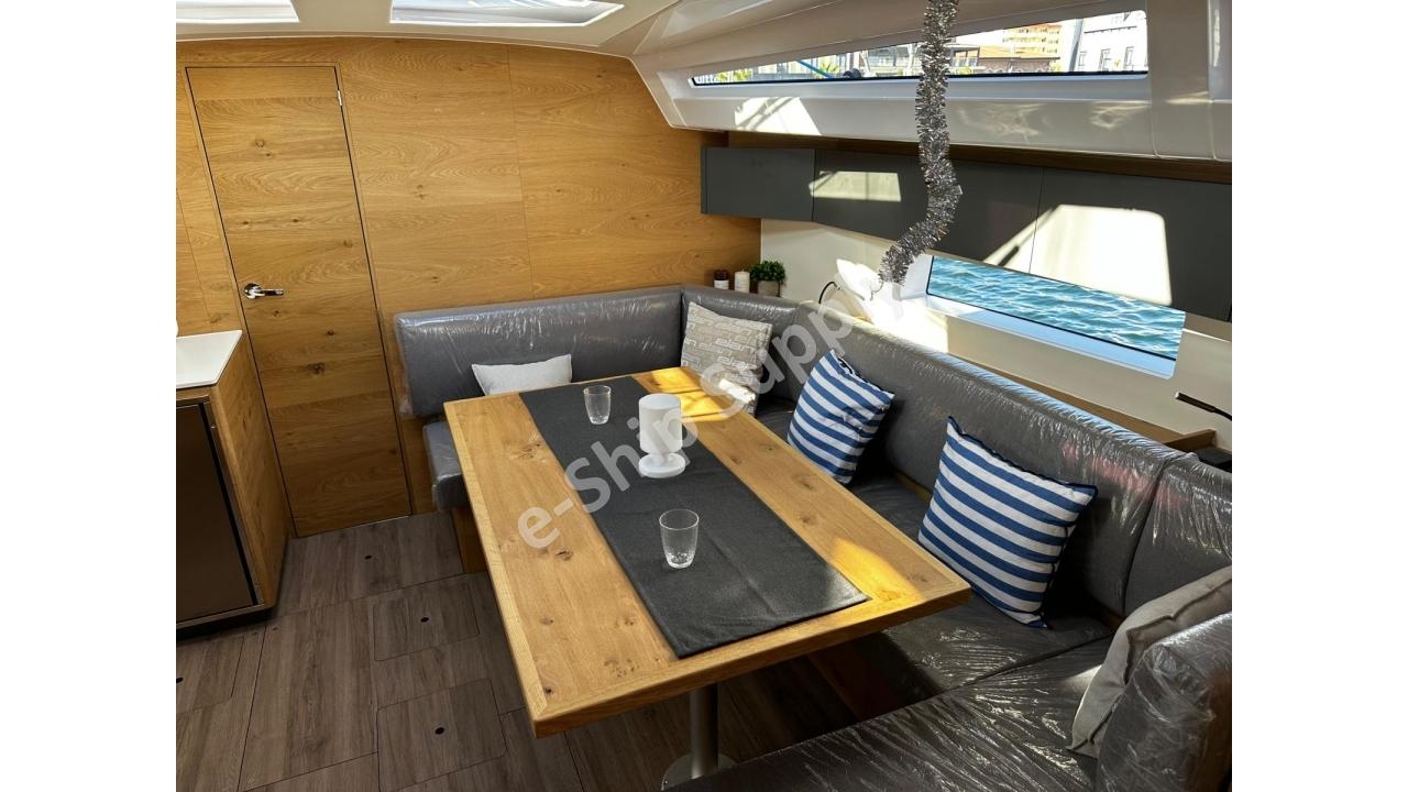 Sıfır Yelkenli Tekne ELan i43 Emsallerinin çok altında Fırsat Teknesi