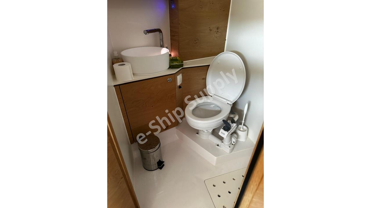 Sıfır Yelkenli Tekne ELan i43 Emsallerinin çok altında Fırsat Teknesi