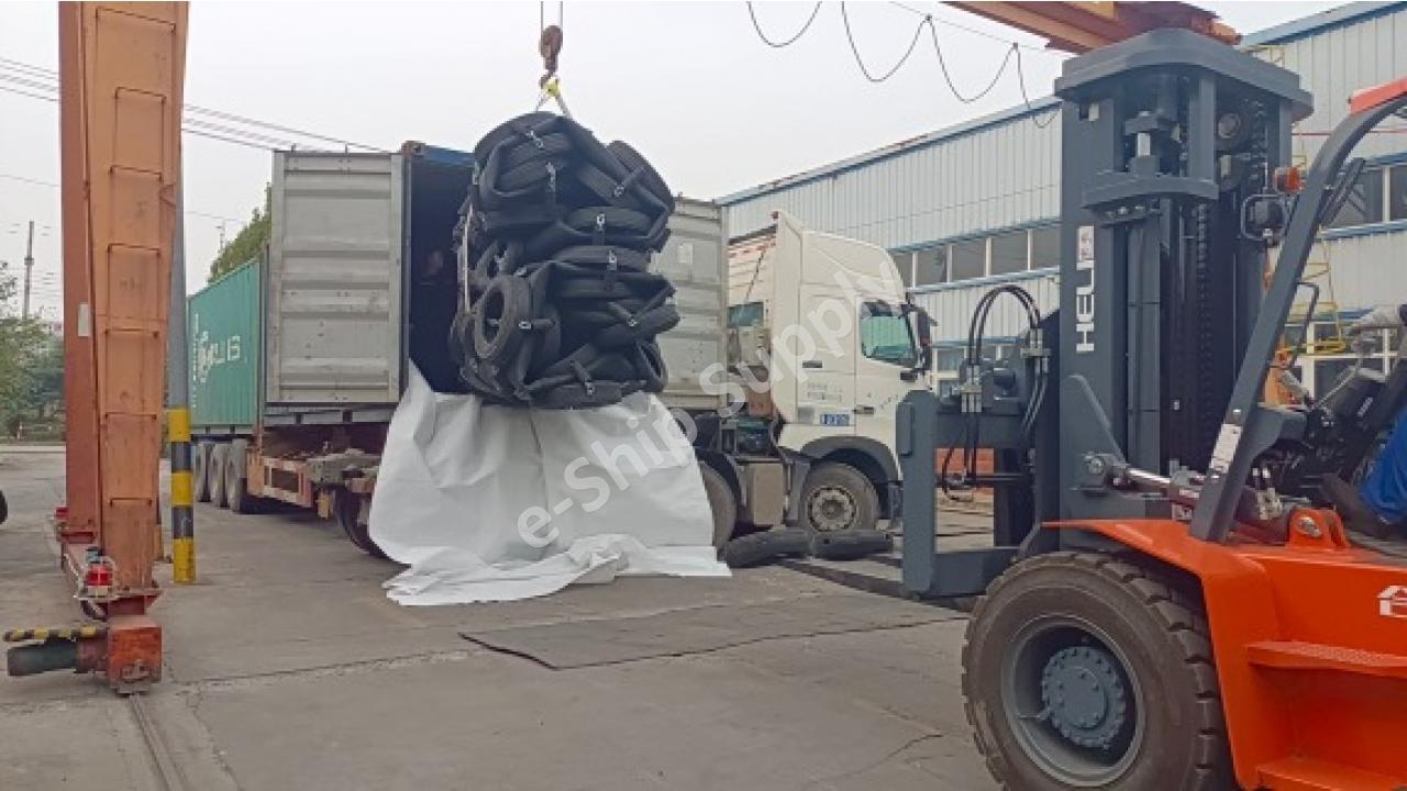 Pneumatic Rubber Fender