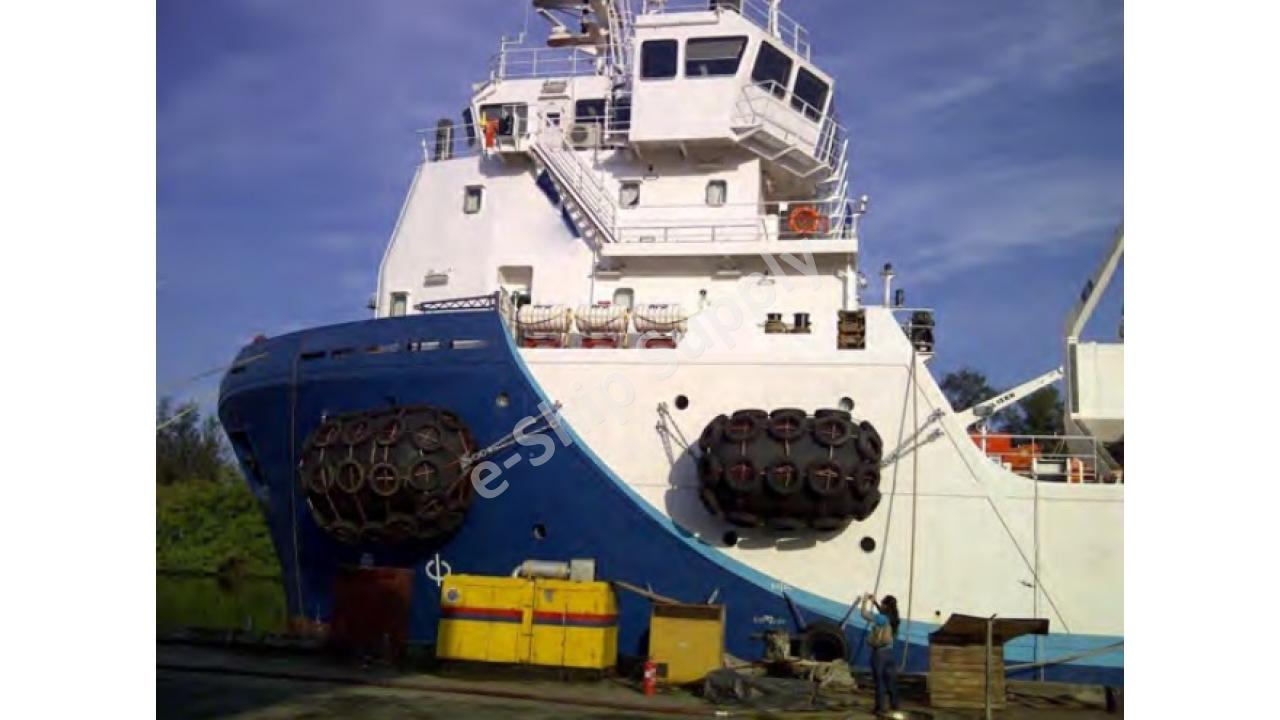 Pneumatic Rubber Fender