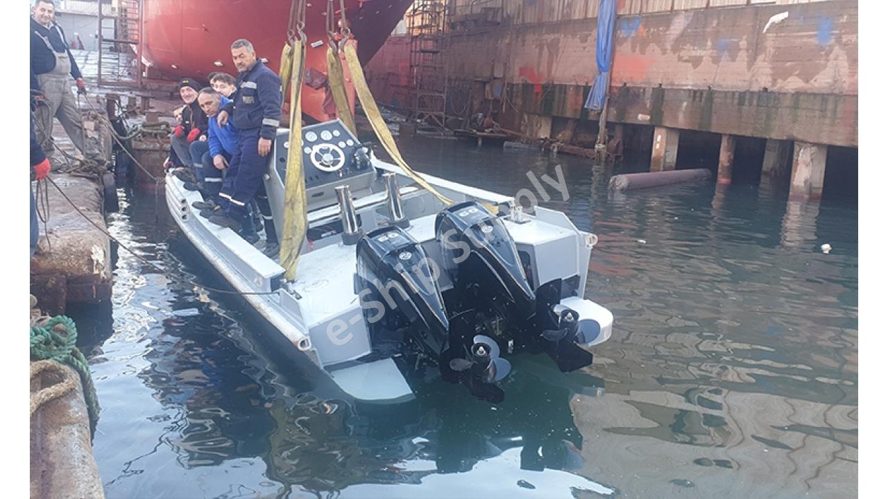 Planet Boat Tugboat & Mooring Boat